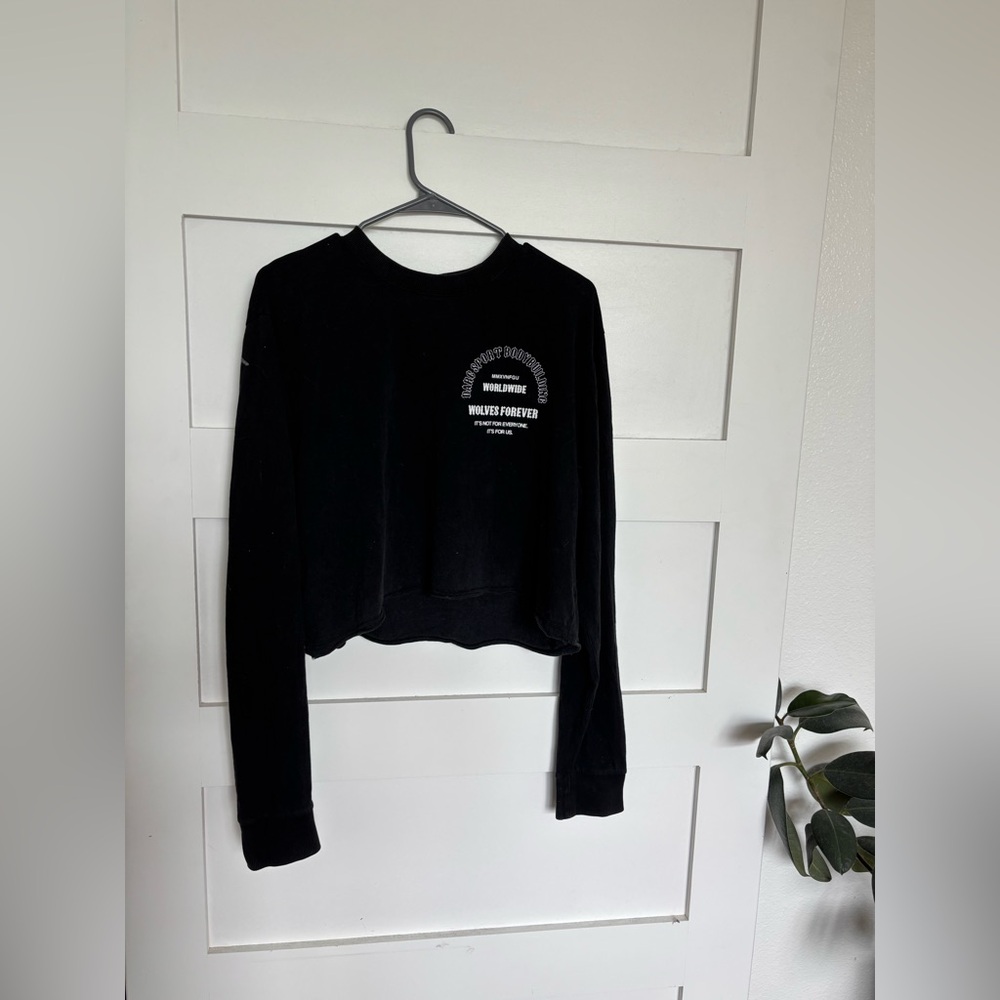 Darc Sport Bodybuilding NFGU Wolves Forever Premium Long Sleeve Cropped Crewneck